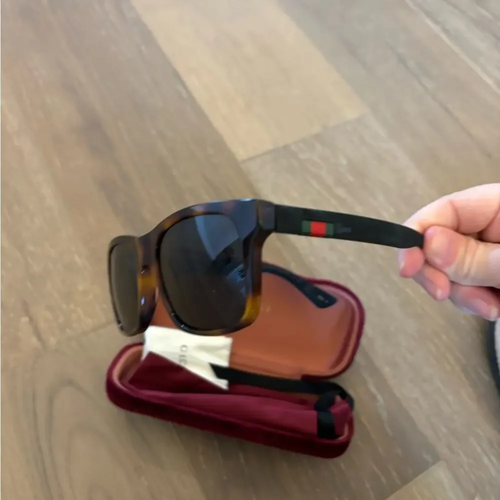 Gucci Polarized Rectangle Sunglasses